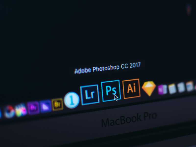 La Evolución de los Programas de Diseño: De la Complejidad a la Accesibilidad